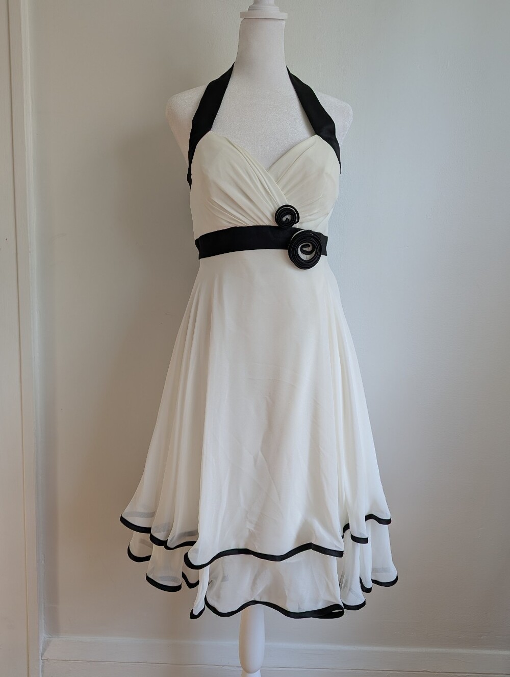 90s Does Retro Black White Layered A Line Midi Halter Dress W/ Black Accent Bow